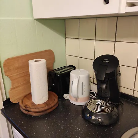 Santana 59 Mit Aufzug Und Balkon Радевормвальд