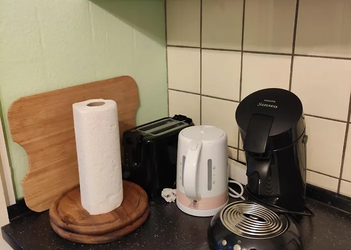 Santana 4-59 Mit Aufzug Und Balkon Radevormwald