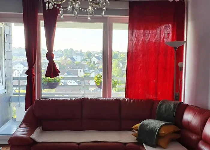 Santana 4-59 Mit Aufzug Und Balkon